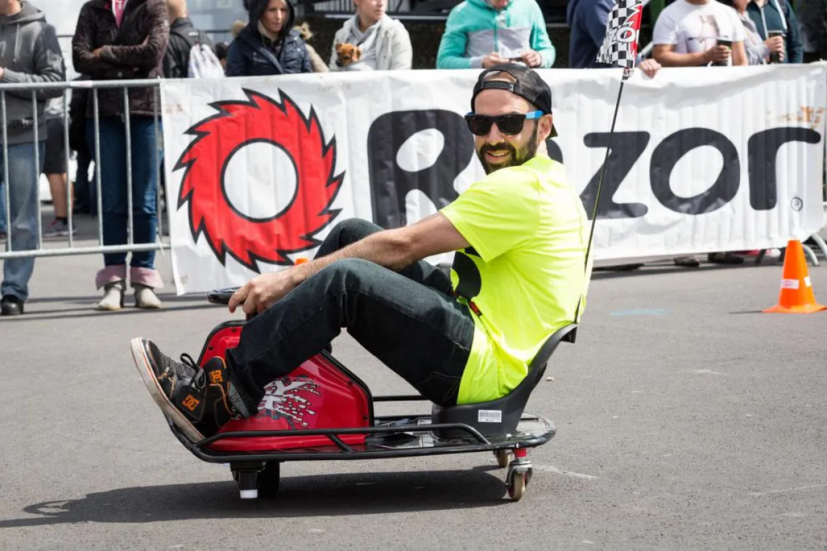 Crazy Cart-Erfinder Ali Kermani präsentiert das einzigartige Trendgerät auf dem Nürburgring