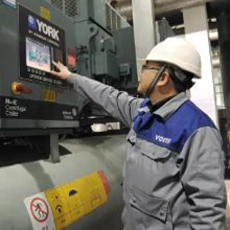 Bild: Voith Industrial Services Shanghai unterstützt Volvo-Motorenwerk in Zhangjiakou