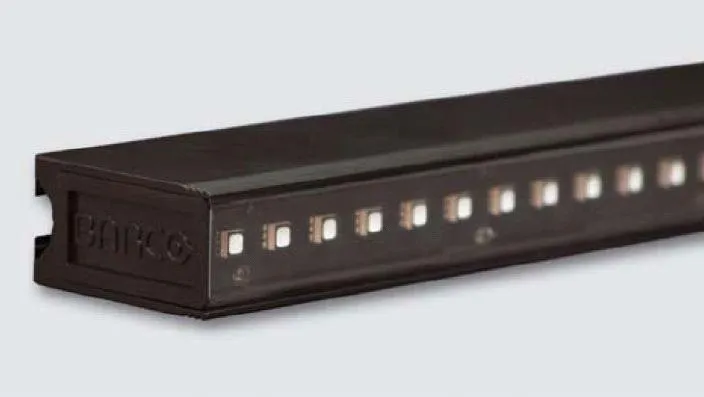 Bild: Creative LED - VELTEN investiert in BARCO MiSTRIP