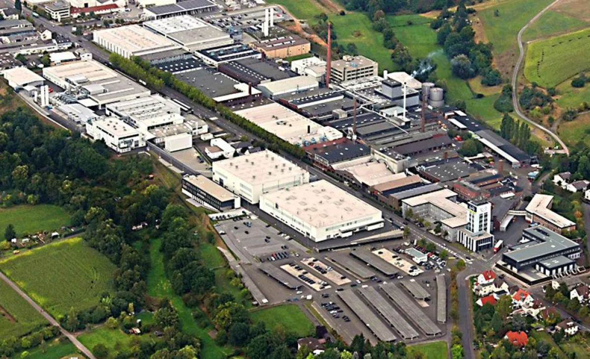Blick auf die Zentrale der Schunk Group (Quelle: Schunk)