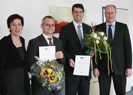 Bild: Ersten beiden Professoren der neuen Hochschule Weserbergland berufen