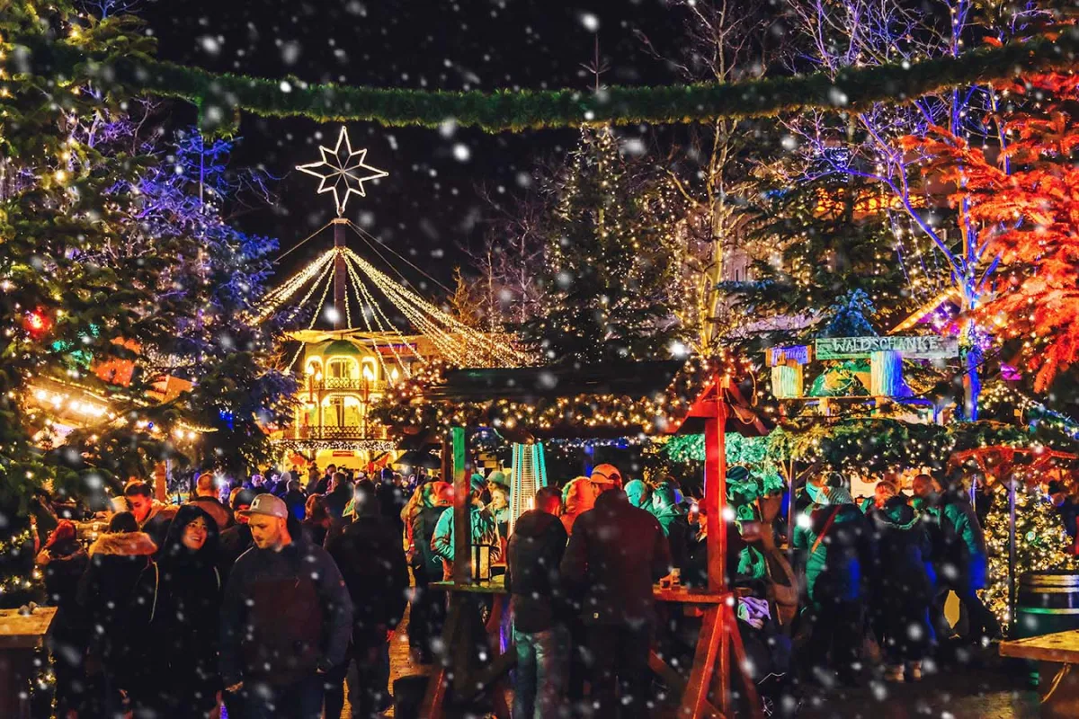 Wolfsburger Weihnachtsmarkt (© WMG Wolfsburg, Foto: Janina Snatzke)
