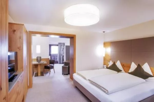 GRÖSSTMÖGLICHER SERVICE FÜR DEN KLEINSTEN NACHWUCHS Bild: GRÖSSTMÖGLICHER SERVICE FÜR DEN KLEINSTEN NACHWUCHS