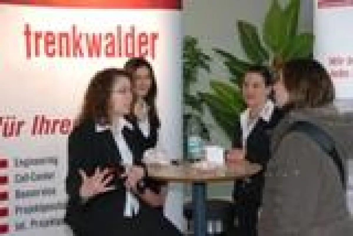 Viele Kontakte mit Kundenfirmen wie Bewerbern ergaben sich es auf der 2. Fachmesse ZEITarbeit in Ulm - Foto K - media & PR