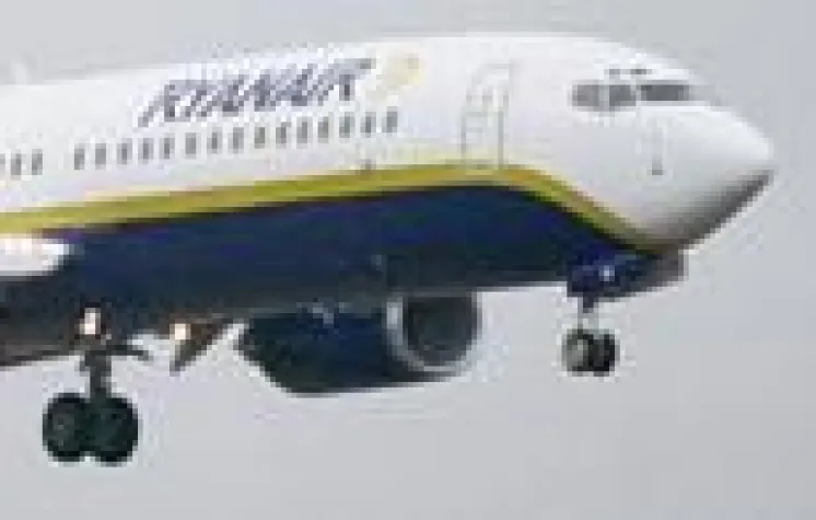 Bild: Ryanair unter Druck: Berechnen die Iren zu hohe Nebenkosten?