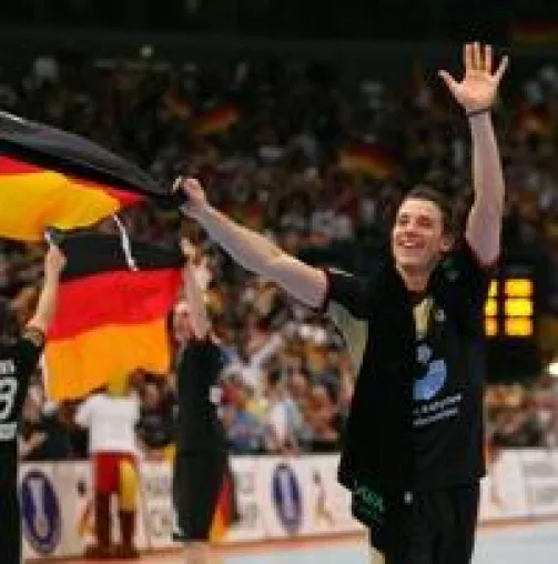 Interview mit Olympia-Teilnehmer und Handball-Weltmeister 2007 Dominik Klein Bild: Interview mit Olympia-Teilnehmer und Handball-Weltmeister 2007 Dominik Klein