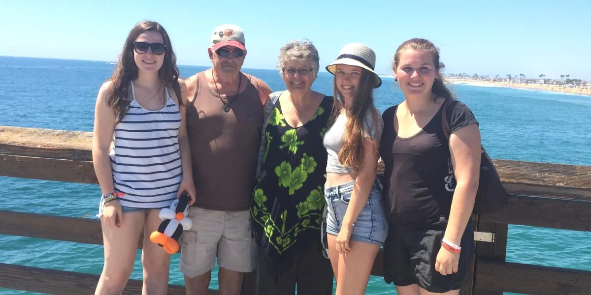 Schüleraustausch USA: mit der Gastfamilie in den USA (Foto: Stiftung Völkerverständigung)