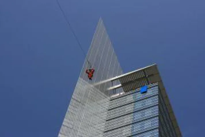 Bild: Jochen Schweizer sorgte für Aktion in Frankfurt