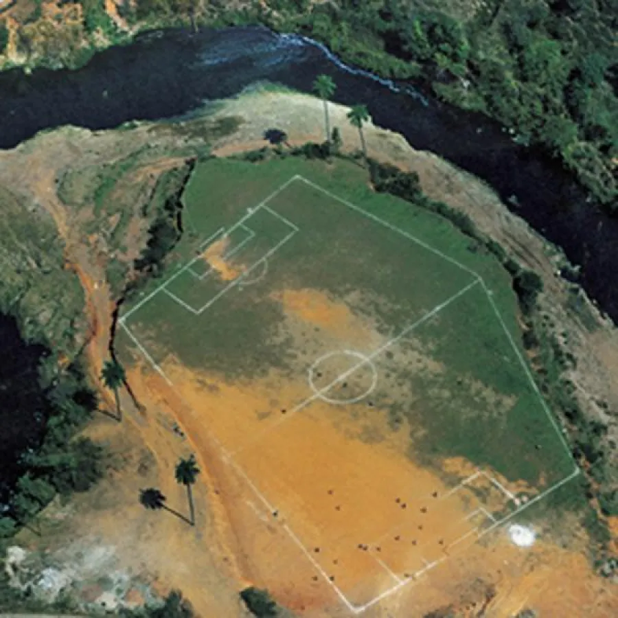 ©Marcilio Gazzinelli_Por cima do futebol