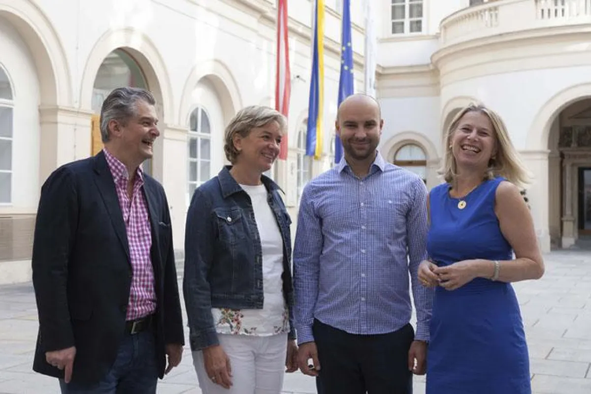 v.re.: Gabriele Forgues, Jakub Brada, Ulrike Ischler und Jörg Schaden.