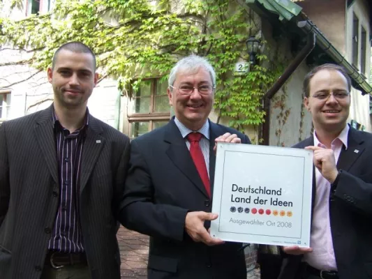 Bild: „young companies“ dein gründungstraining - „Ausgewählter Ort 2008“ ausgezeichnet