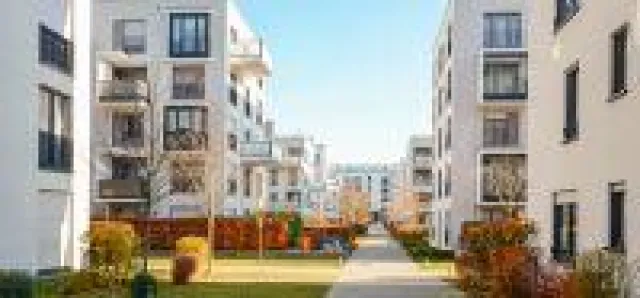 Bild: In Current Finance  - Wo Deluxe-Immobilien in der Metropole München Ihre Kasse füllen