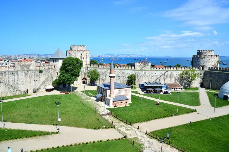 Bild: Jenseits der Sehenswürdigkeiten: Verstecktes Kulturerbe in Yedikule und Samatya entdecken
