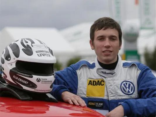 Bild: Elia Erhart 2009 weiter im ADAC Volkswagen Polo Cup