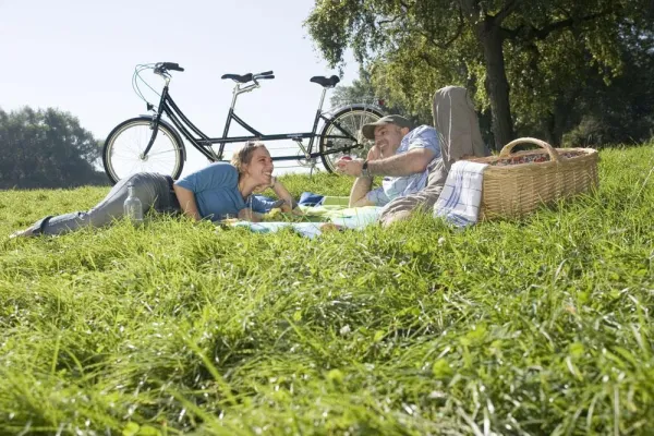 Bild: Zu zweit aus der Nische - Tandems im Trend