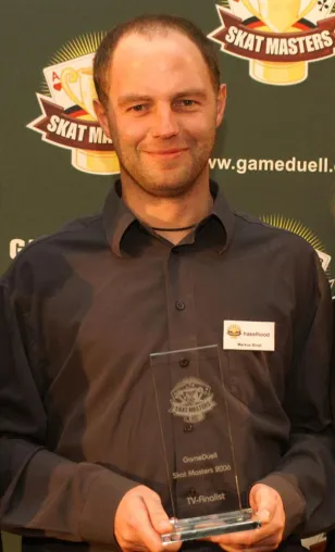 Skat setzt Siegeszug fort: Amateur erspielt 25.000 Euro gegen Europameister im TV-Finale der Skat Masters Bild: Skat setzt Siegeszug fort: Amateur erspielt 25.000 Euro gegen Europameister im TV-Finale der Skat Masters