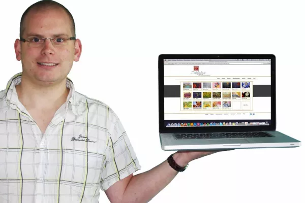 Bild: Neuer Online-Shop schenkt nicht nur zu Weihnachten Freude an Kunst