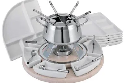 Fondue Chinoise mit Fondue-Set TRIANGLE Bild: Fondue Chinoise mit Fondue-Set TRIANGLE