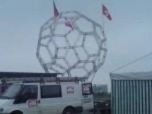 Bild: DER EM-BALL STEHT IN KIRCHBERG
