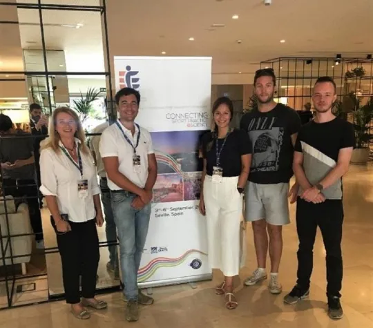 Jetzt online informieren: Webmeeting zu fünf berufsbegleitenden MBA-Fernstudiengängen Bild: Jetzt online informieren: Webmeeting zu fünf berufsbegleitenden MBA-Fernstudiengängen