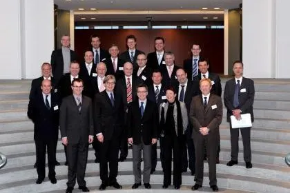 Corporate Citizenship Netzwerk und Intel im Gespräch mit Bundesminister de Maizière Bild: Corporate Citizenship Netzwerk und Intel im Gespräch mit Bundesminister de Maizière