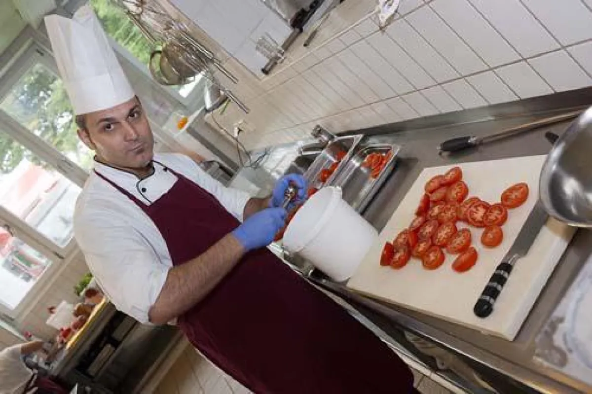 Diätköche empfehlen als Schutz vor Magenkrebs hohen Obst- und Gemüseverzehr (Foto: Arnulf Stoffel)