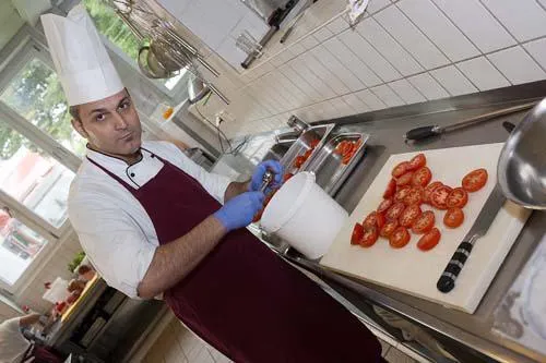 Bild: Mit richtiger Ernährung auf Magenkrebs reagieren