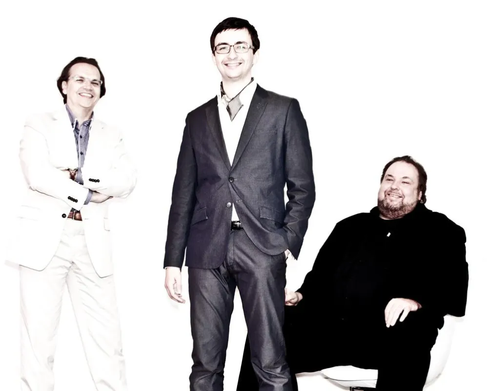 Die Inhaber von Stijlroyal Design & Strategie in Wiesbaden; v.l.n.r.: Bernd Ringsdorf, Kacper Potega, Jörg Haas