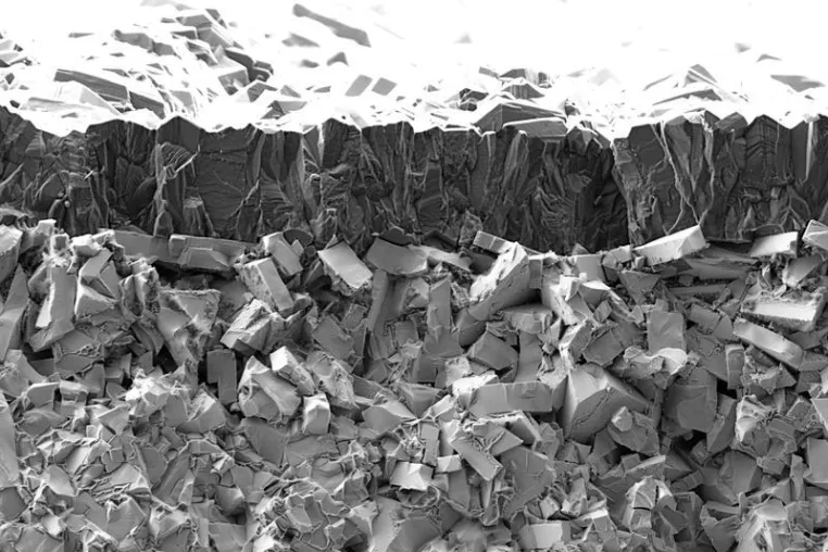 Neuer, innovativer Prozess verbessert die Haftung von Diamant auf Hartmetall Bild: Neuer, innovativer Prozess verbessert die Haftung von Diamant auf Hartmetall