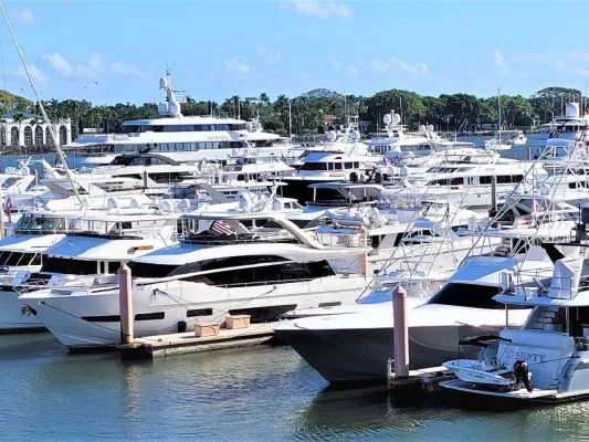 Bild: Herando Erfahrungen: Branche der Luxusyachten ist krisenfest