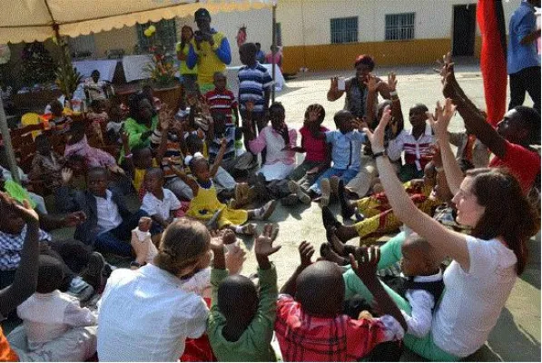 Bild: Ereignisreiches Jahr 2013 ist für die Bildungsinitiative Deutsche Schule Jaunde erfolgreich zu Ende gegangen