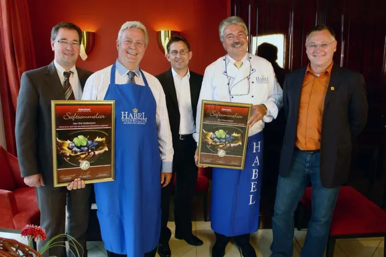 Bild: Saft-Sommeliers der 2. Generation - Exklusive Weiterbildung der Saftmanufaktur Haus Rabenhorst