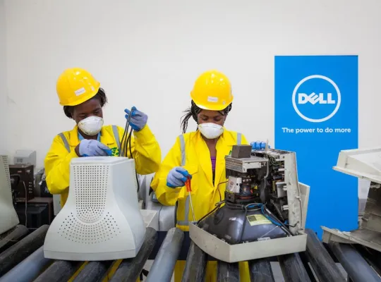 Bild: Dell unterstützt neues Recyclingmodell für Elektronikschrott in Nairobi