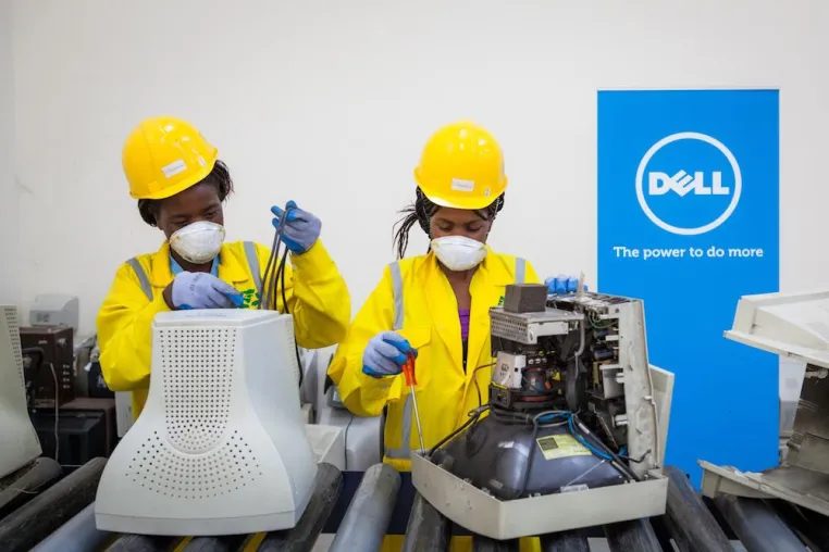 Bild: Dell unterstützt neues Recyclingmodell für Elektronikschrott in Nairobi