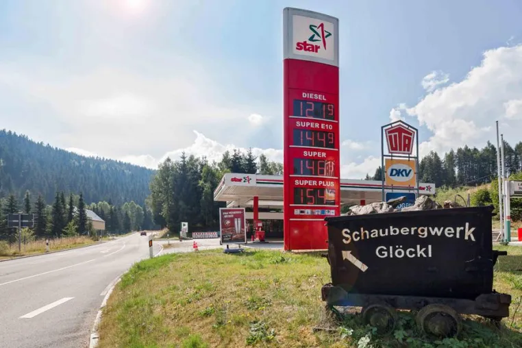 Bild: Ein Platz zum Wohlfühlen – die neugestaltete star Tankstelle in Johanngeorgenstadt