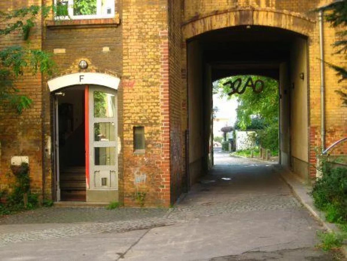 Hinterhof eines Wohnprojekts im Wedding