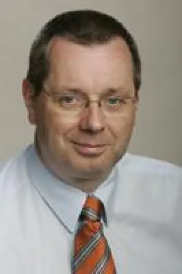 Bonns Bundestagsabgeordneter Stephan Eisel freut sich über Lissabon-Urteil Bild: Bonns Bundestagsabgeordneter Stephan Eisel freut sich über Lissabon-Urteil