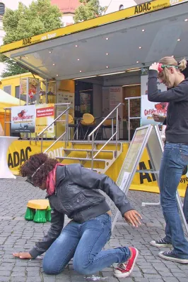 Bild: Fazit der ADAC-Tour 2009 - Dringend nötige Aufklärung ohne erhobenen Zeigefinger