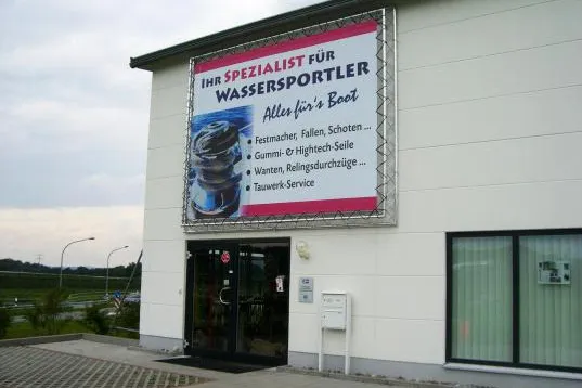 Bild: Ab jetzt bietet Display-Max Werbebanner zu unschlagbar günstigen Preisen!