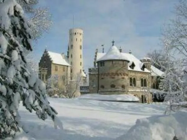Bild: CASTLEWELT ®.com - Schloss trifft Aussteller
