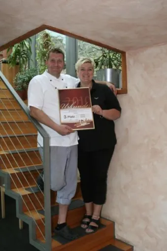Besitzer des Restaurant-und Freizeitblocks „Schlemmerblock“ wählen die besten Restaurants in Dieburg Bild: Besitzer des Restaurant-und Freizeitblocks „Schlemmerblock“ wählen die besten Restaurants in Dieburg
