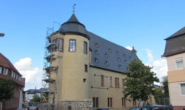 Bild: Denkmalschutz Schloss Solms: Aufwertung eines historischen Gebäudes mit Decken-, Wand- und Fußbodenheizung
