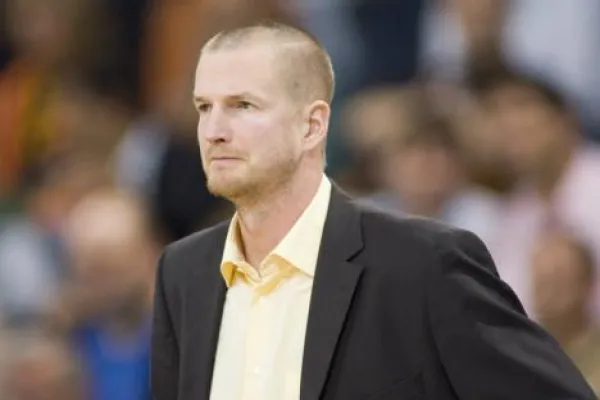 Bild: Interview mit dem Trierer Cheftrainer Henrik Rödl zum Saisonstart in der BBL