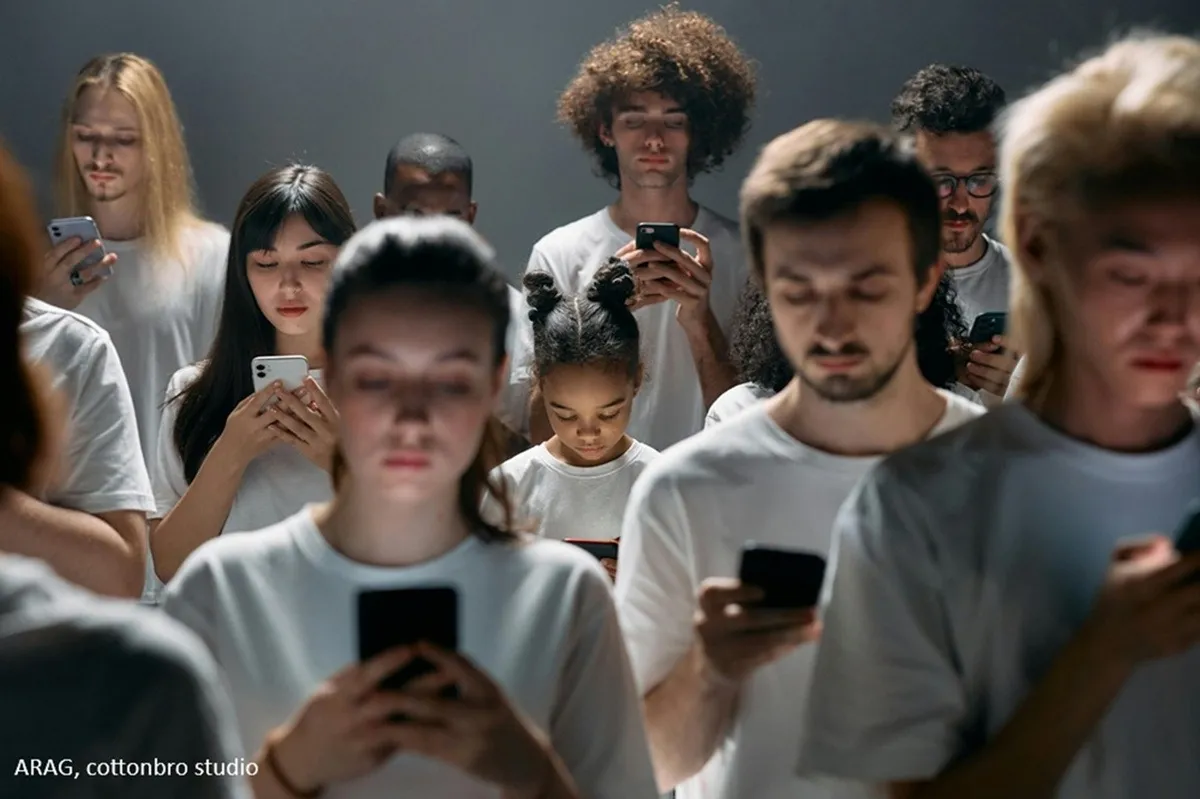 ARAG IT-Experten mit Tipps zum ersten Smartphone für Kinder