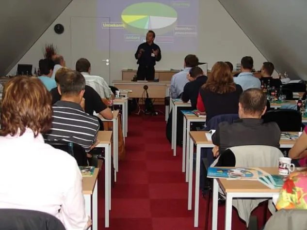 Bild: Kälber-Intensiv-Seminar für Tierärztinnen und Tierärzte