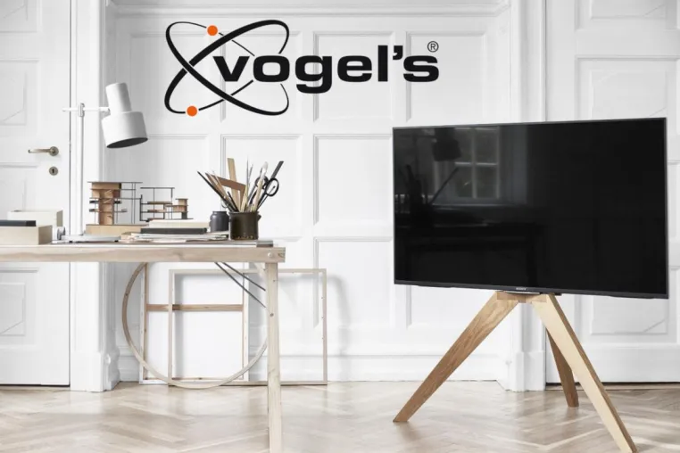 Bild: Ein Stück Natur im Wohnzimmer – TV Ständer mit Holzgestell