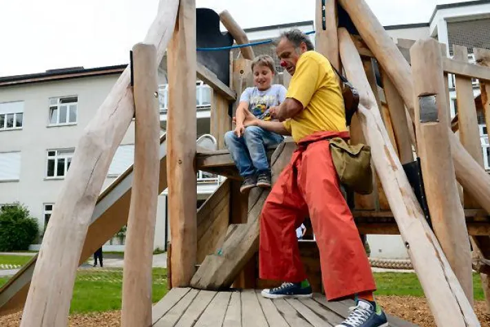 Ein Maulwurf-Spielplatz für junge Patienten Bild: Ein Maulwurf-Spielplatz für junge Patienten