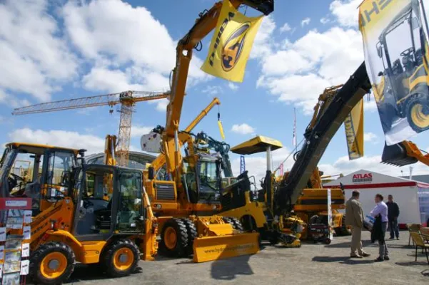 Bild: MASZBUD – 15. Internationale Messe für Bauanlagen, Baumaschinen und Spezialfahrzeuge im Mai 2013