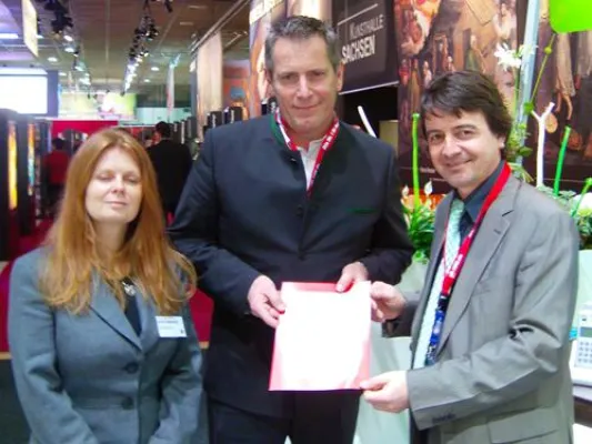 Branchenpreis - zweiter Platz beim 'Mystery Check 2009' Bild: Branchenpreis - zweiter Platz beim 'Mystery Check 2009'