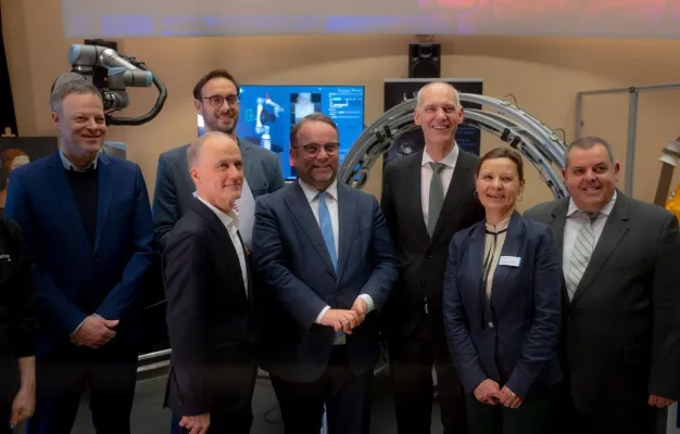 Bild: Verus Digital und Fraunhofer IGD entwickeln einzigartiges System zur autonomen 3D-Digitalisierung von Gemälden